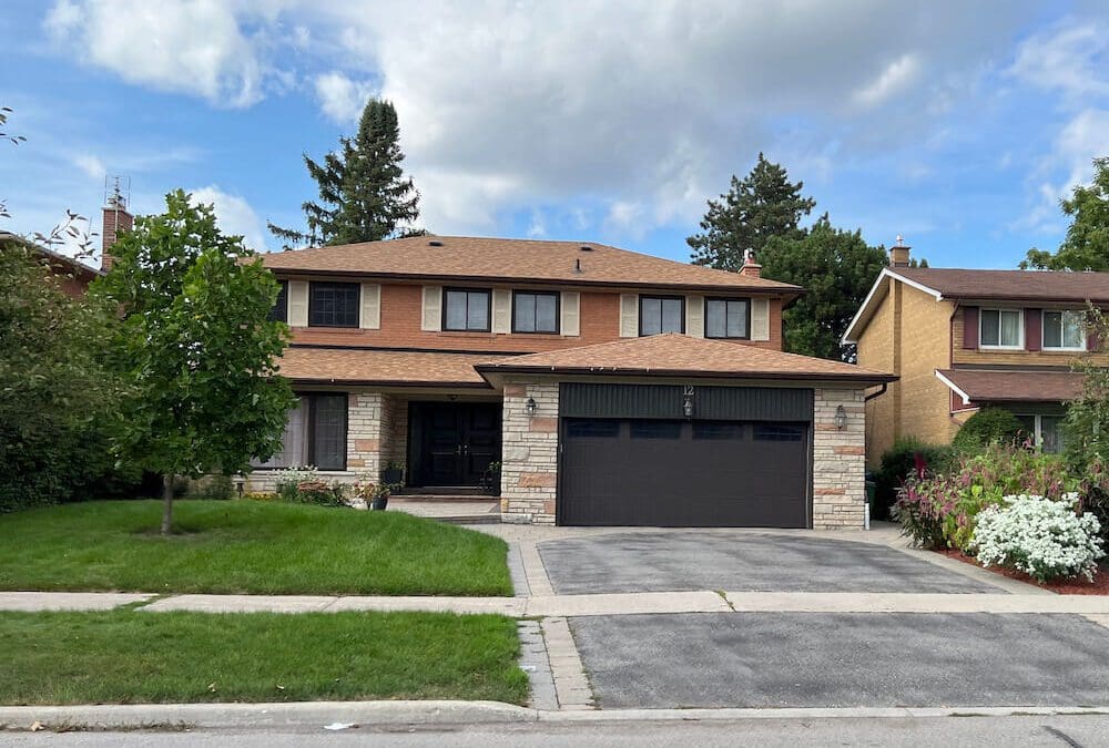 Bayview Woods-Steeles North York Neighbourhood Guide