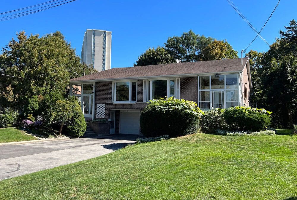 Graydon Hall North York Neighbourhood Guide