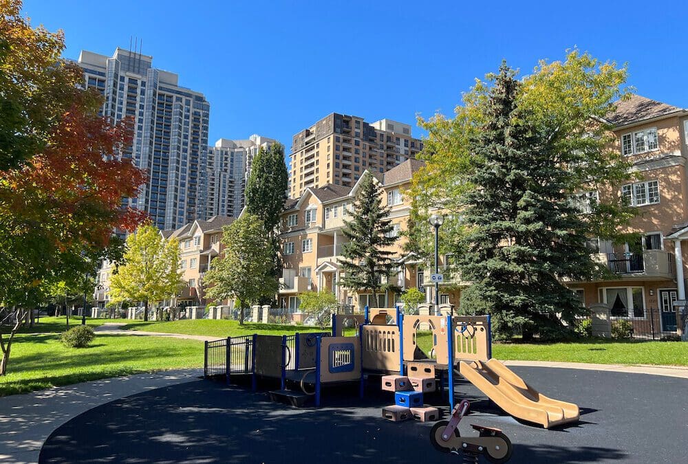 Newtonbrook North York Neighbourhood Guide