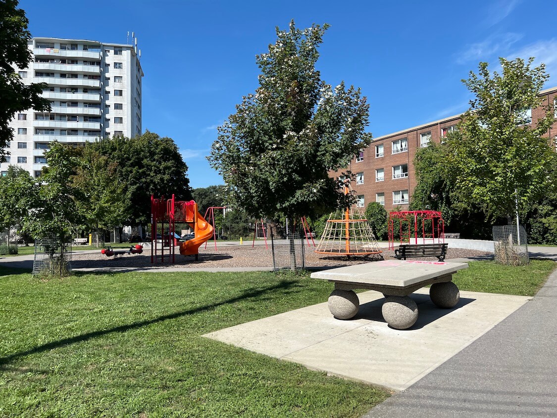 woodbine gardens houses