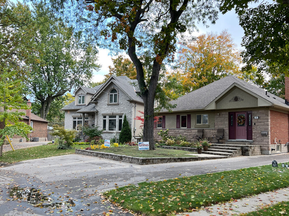 homes in Alderwood neighbourhood