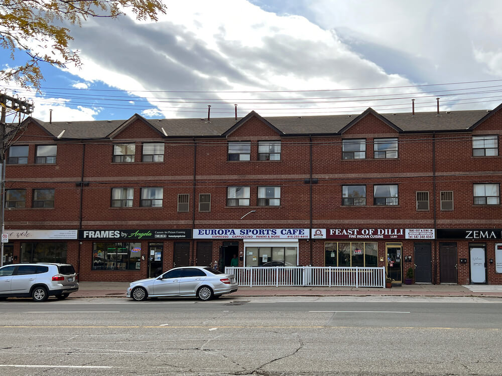 shops in Alderwood neighbourhood