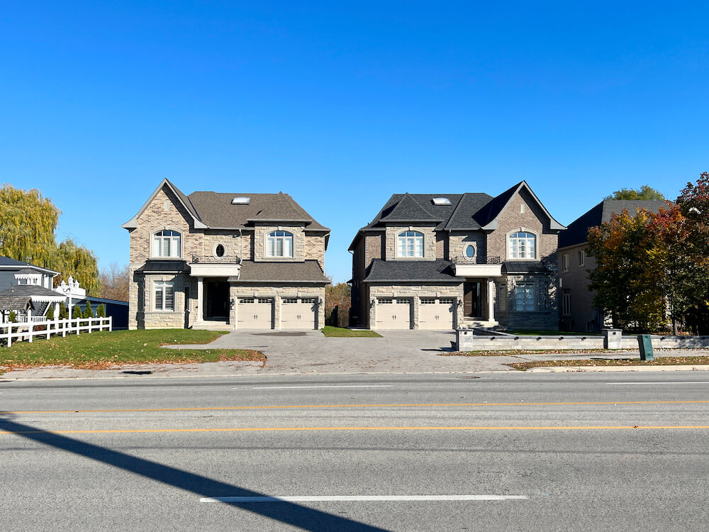 homes in Amberlea neighbourhood