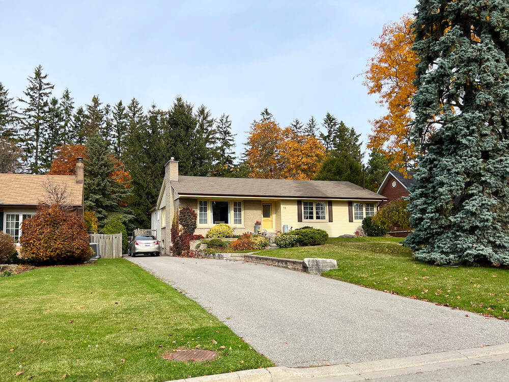 homes in Applecroft neighbourhood