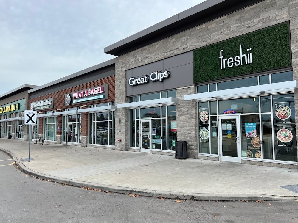 shops in Applecroft neighbourhood