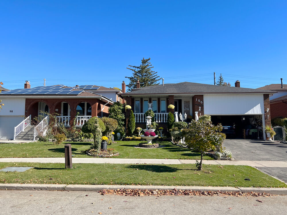 houses in Bridlewood neighbourhood