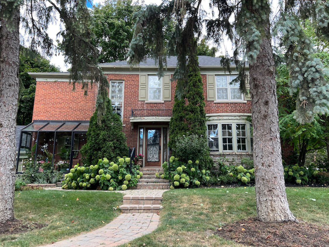 house in Cedarvale Neighbourhood