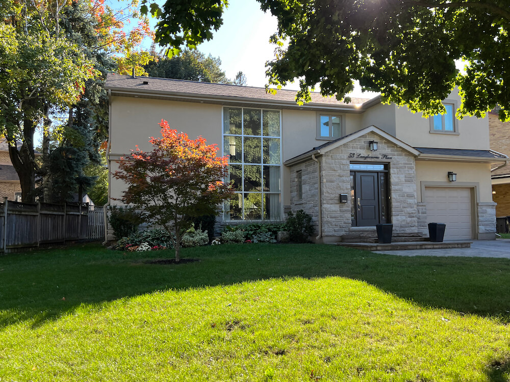 house in Don Mills neighbourhood