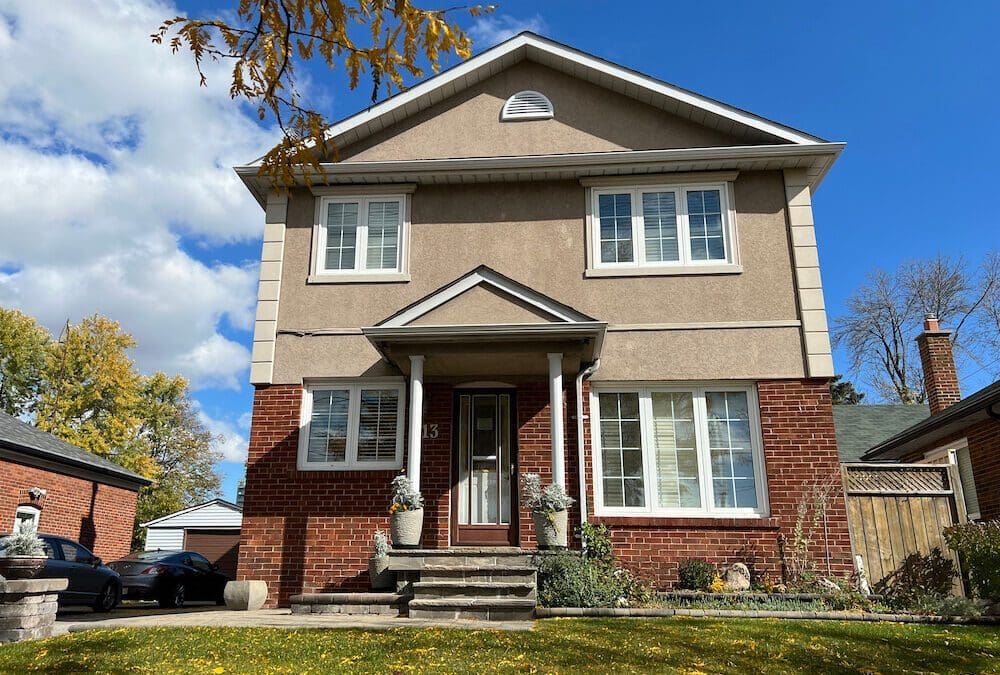 Eglinton East Scarborough Neighbourhood Guide