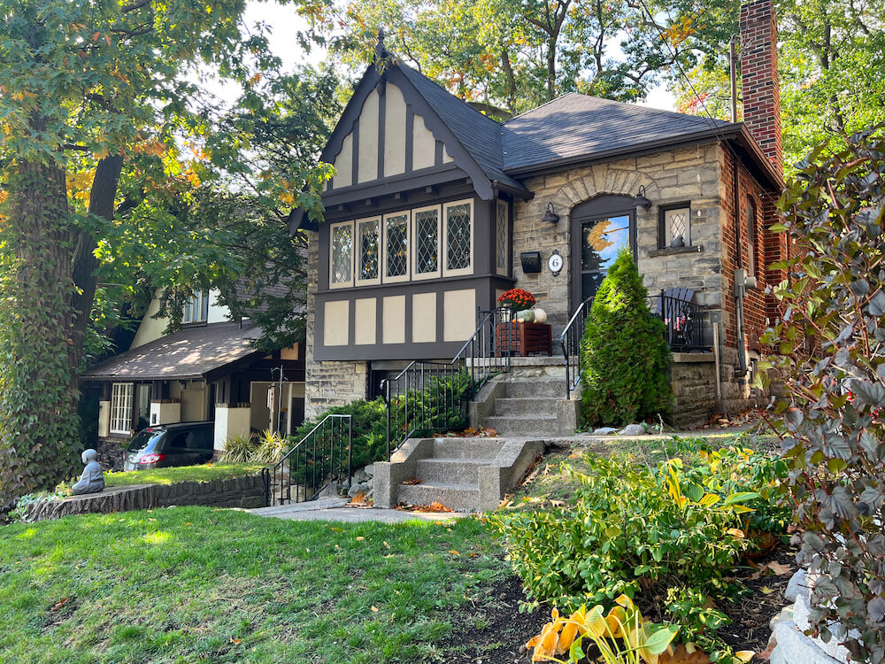 home in Fallingbrook neighbourhood