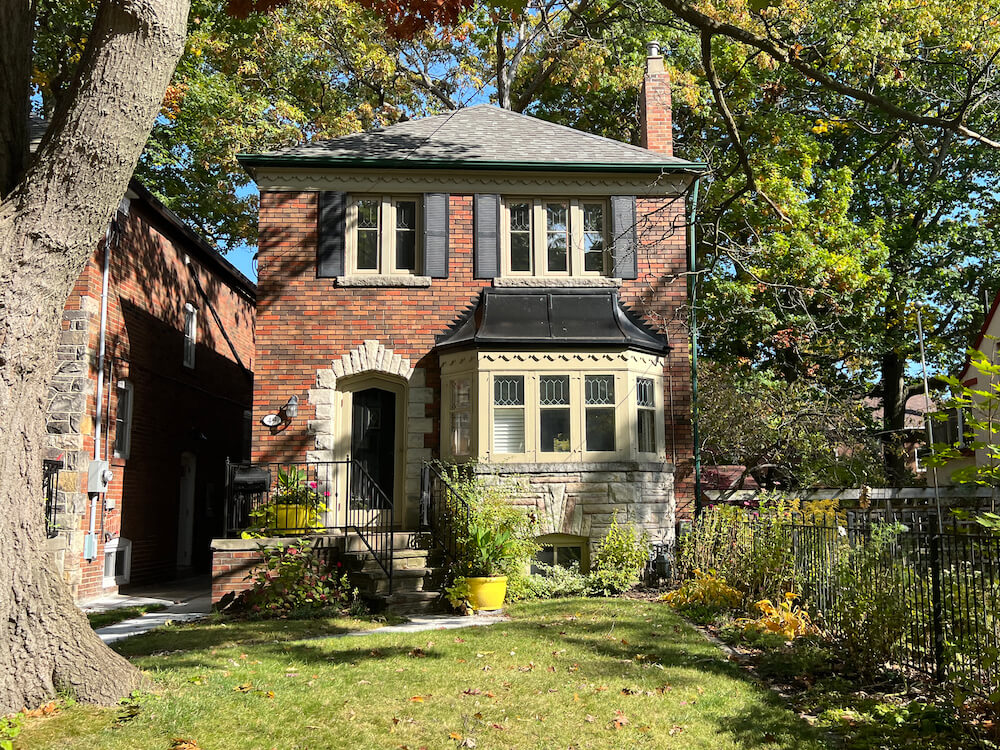 house in Fallingbrook neighbourhood