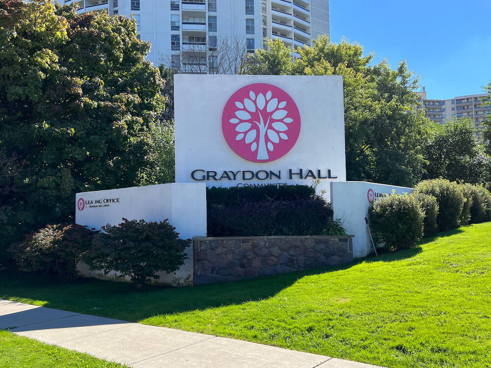 Graydon Hall Community sign