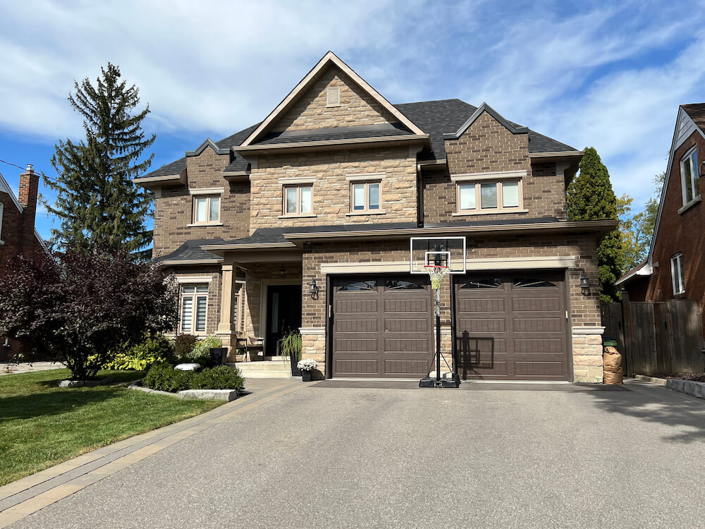 homes in Humberlea neighbourhood