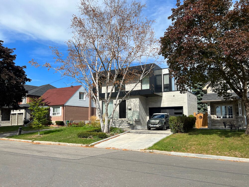 homes in Humberlea neighbourhood