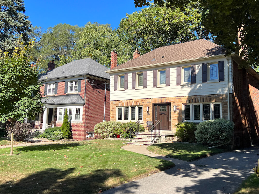 homes in kingsway neighbourhood