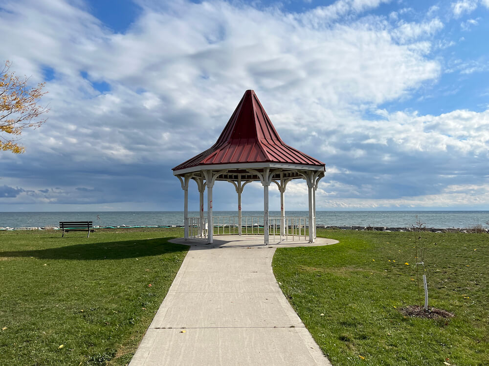 beach in Long Branch neighbourhood