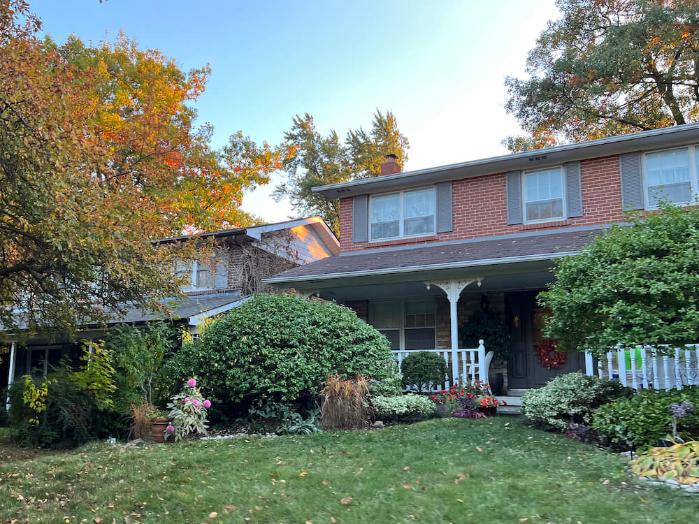 home in Markland Wood neighbourhood