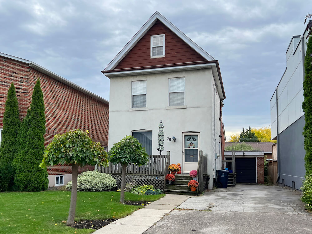 home in Mimico neighbourhood