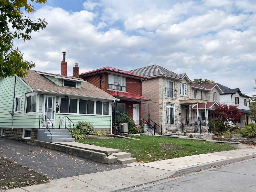 homes in Mimico neighbourhood