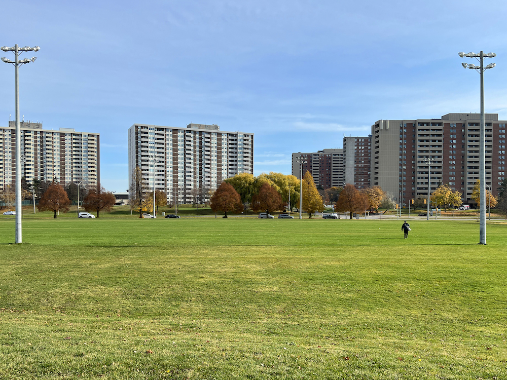 apartment homes in Pickering Beach neighbourhood