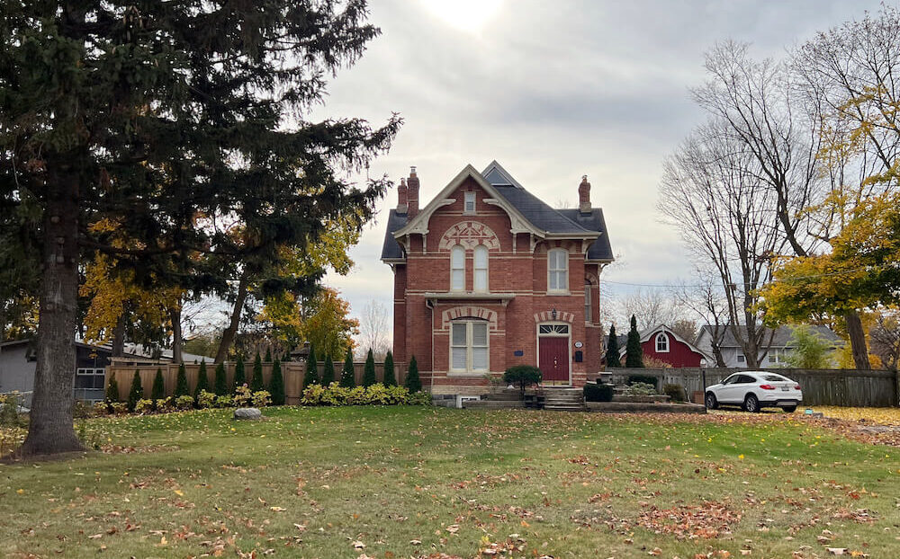 house in Pickering Village neighbourhood