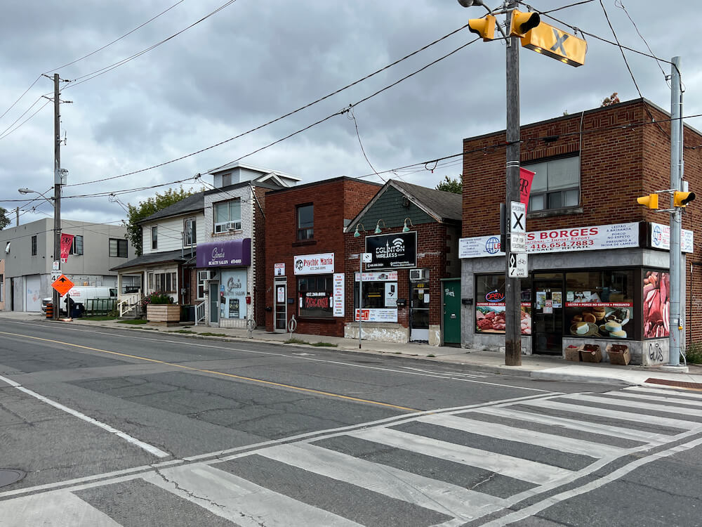 shops in Silverthorn neighbourhood