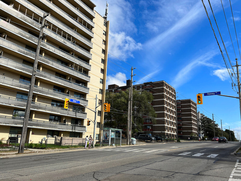 apts in the Syme neighbourhood