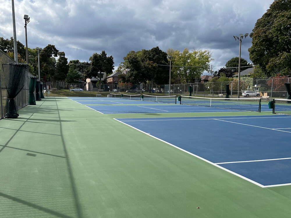 tennis court in Wanless Park neighbourhood