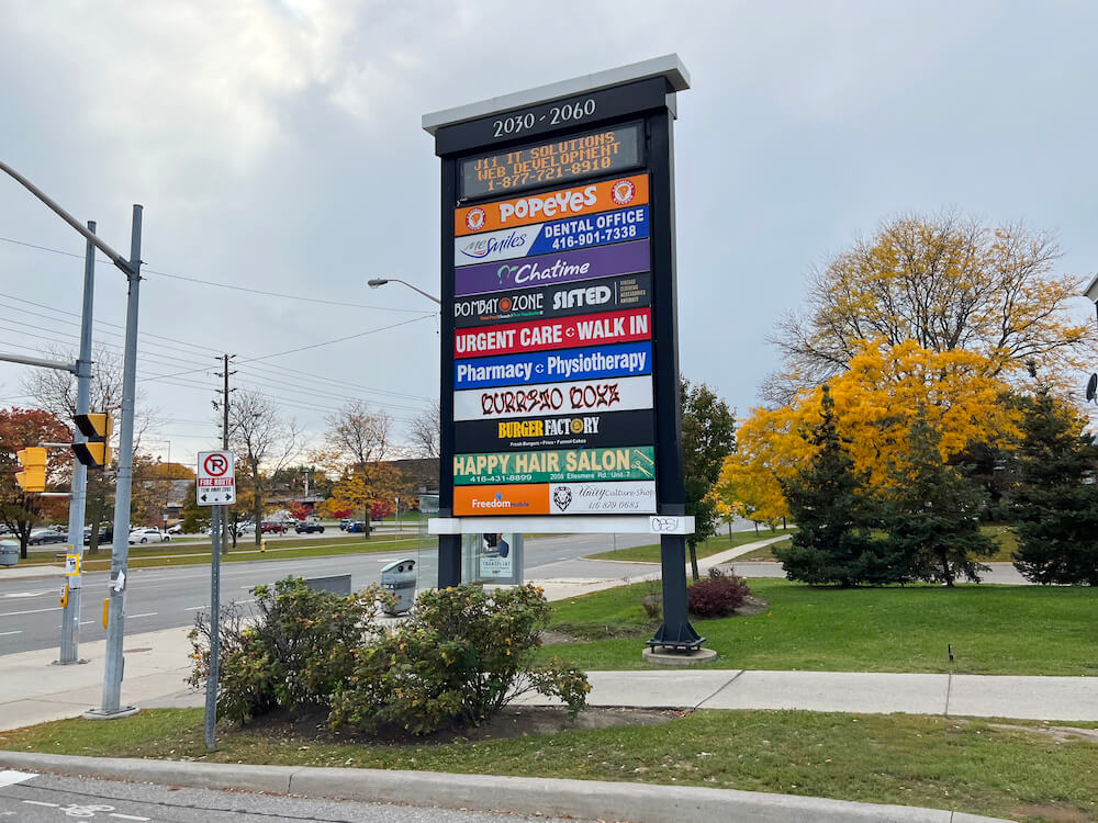 shops in Woburn neighbourhood