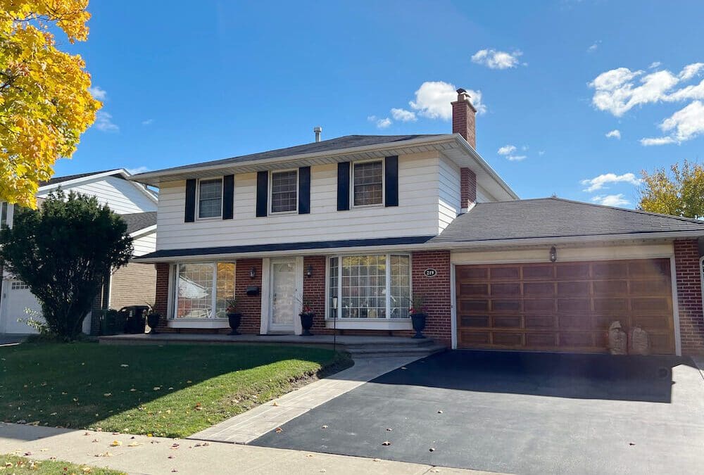 Woodbine Etobicoke Neighbourhood Guide