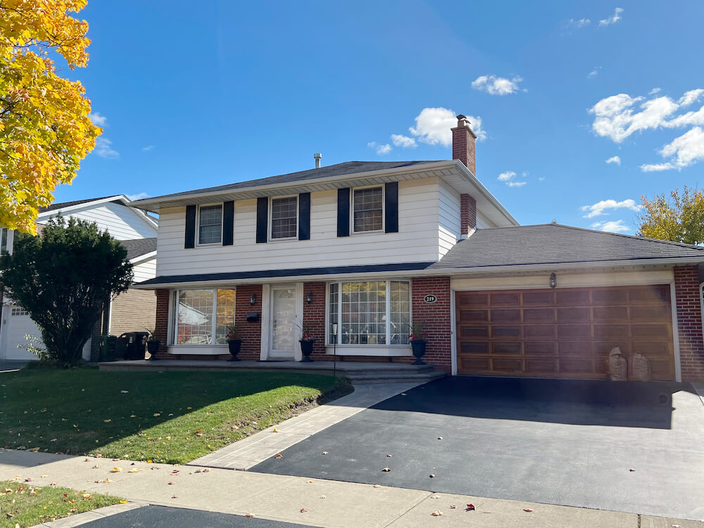 home in Woodbine neighbourhood