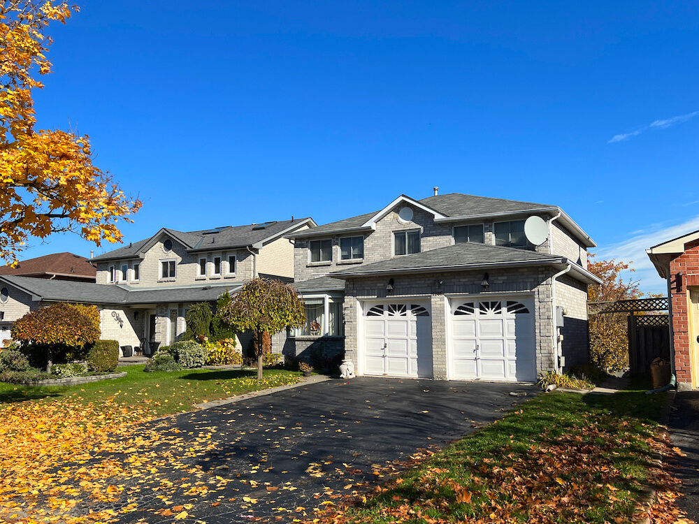 homes in Dunbarton neighbourhood