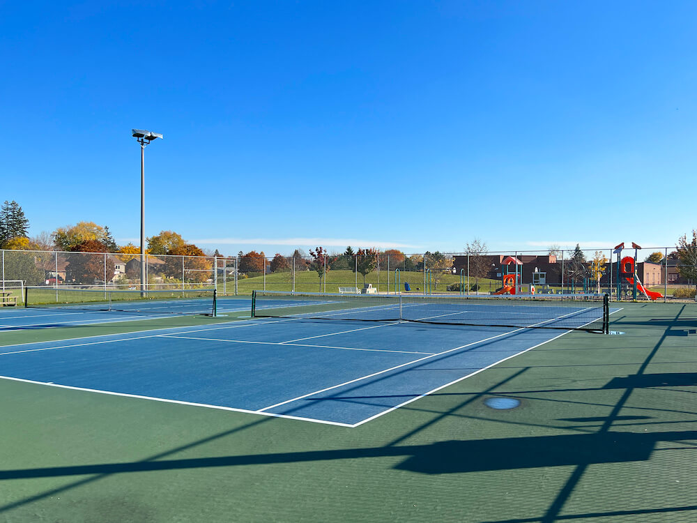 tennis court in Dunbarton neighbourhood