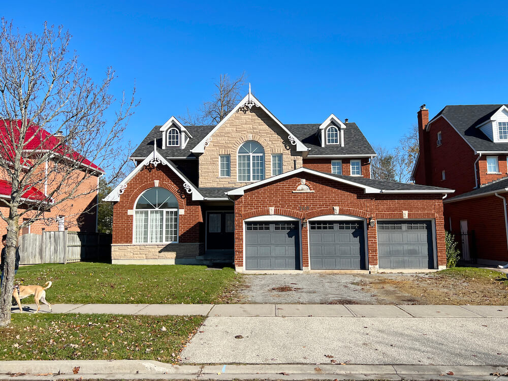 Home in Highbush neighbourhood