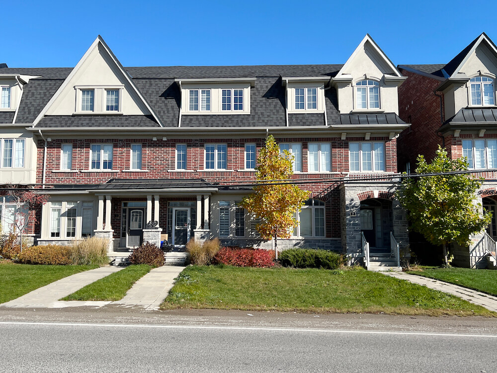 Homes in Highbush neighbourhood