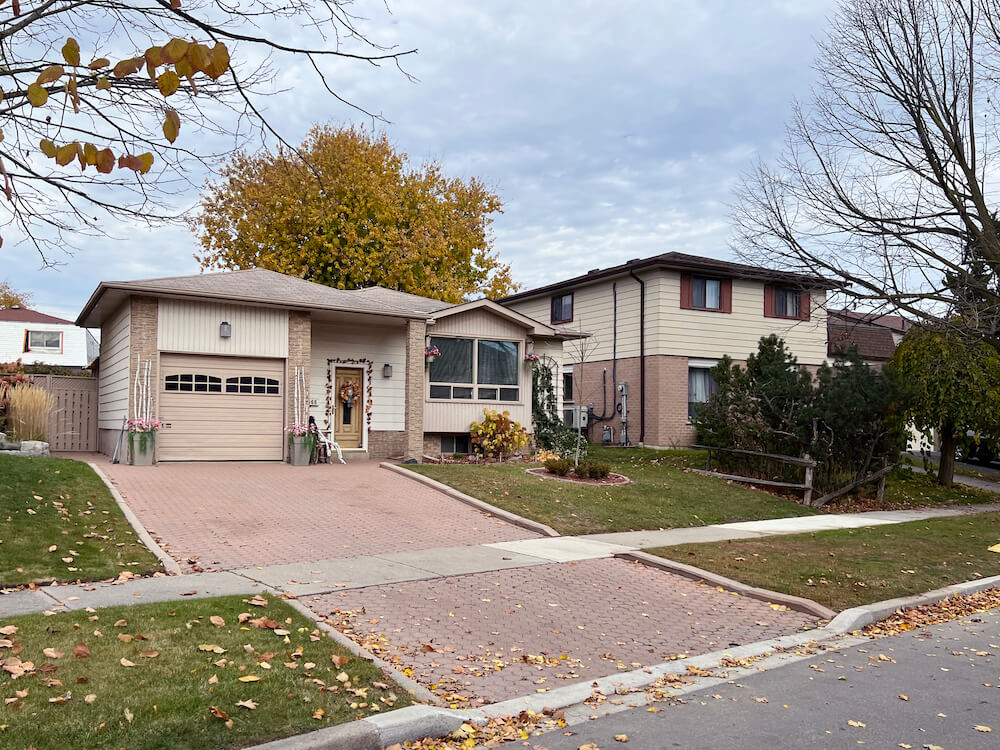 homes in Pickering Town Centre neighbourhood