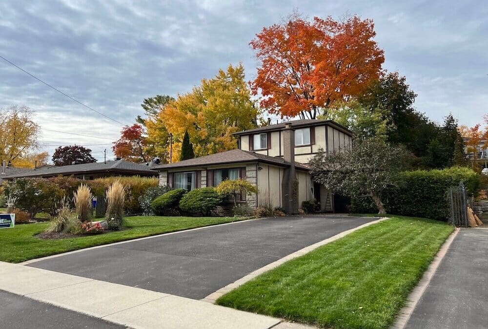 West Shore Pickering Neighbourhood Guide