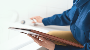 Ask a Wahi REALTOR®: How Should a Buyer Respond if an Inspection Reveals Problems?