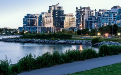 Ask a Wahi REALTOR®: What Buyers Often Misread in Condo Listings