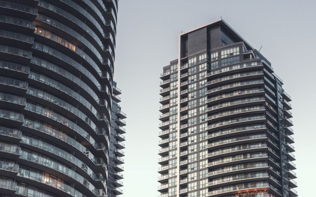 The GTA Condos With the Highest and Lowest Monthly Fees (2026)