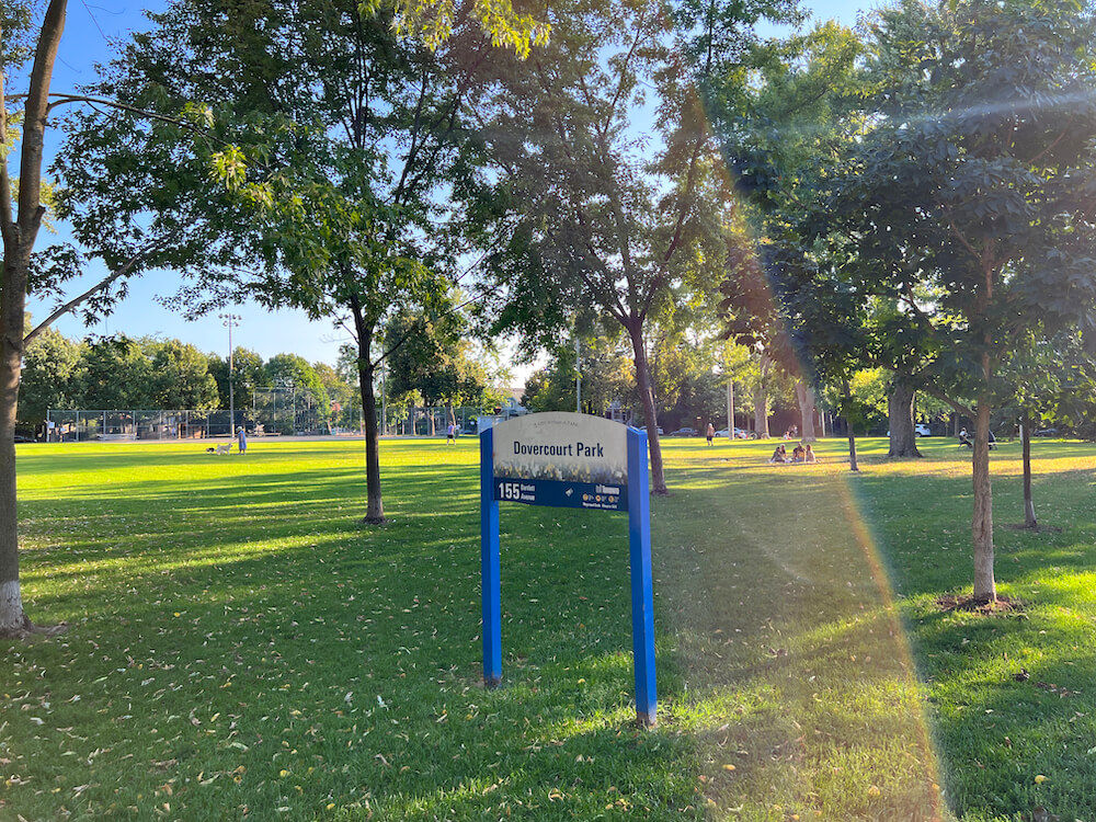 dovercourt park neighbourhood