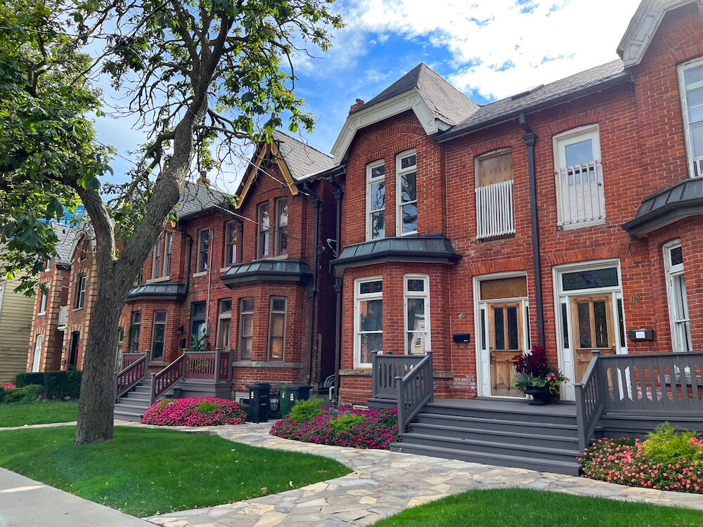 semi detached houses