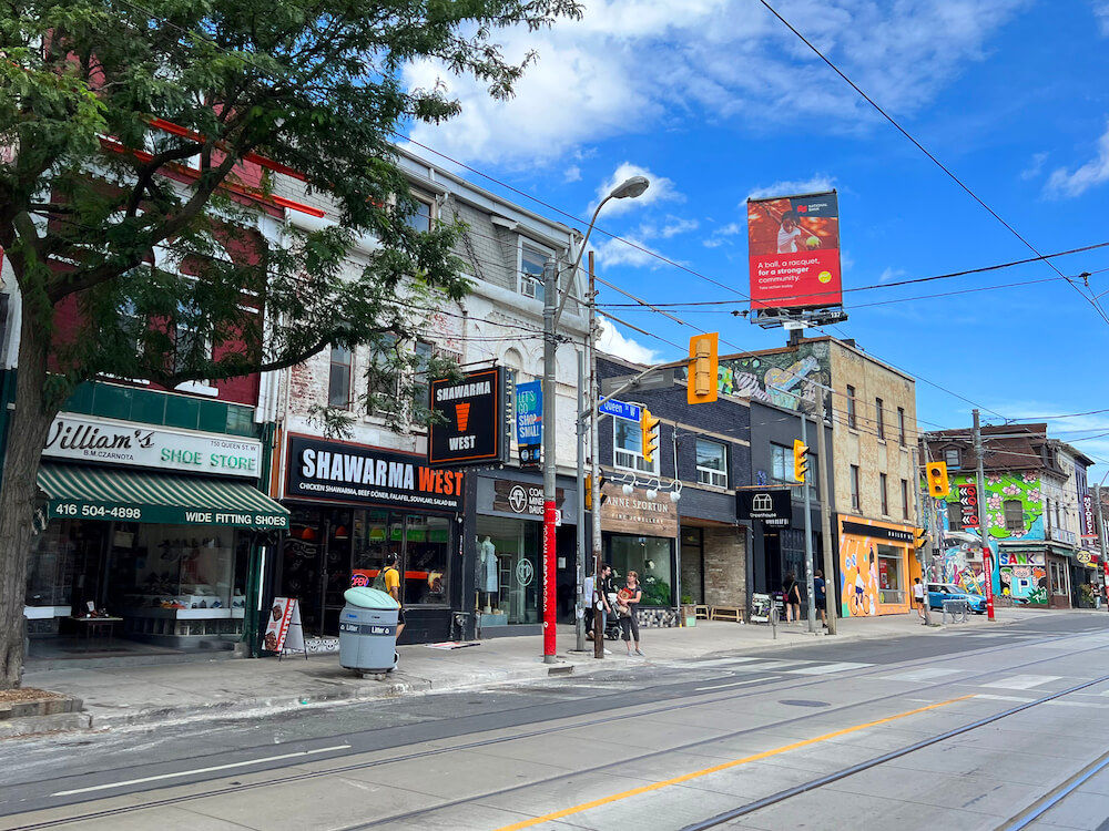 dundas west